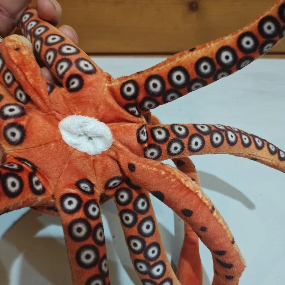 Fiesta  Orange Ocean Spotted Giant Squid Plush Realistic Stuffed Animal Toy E2 - Picture 5 of 5